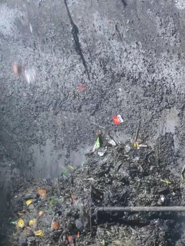岳塘污水池清理